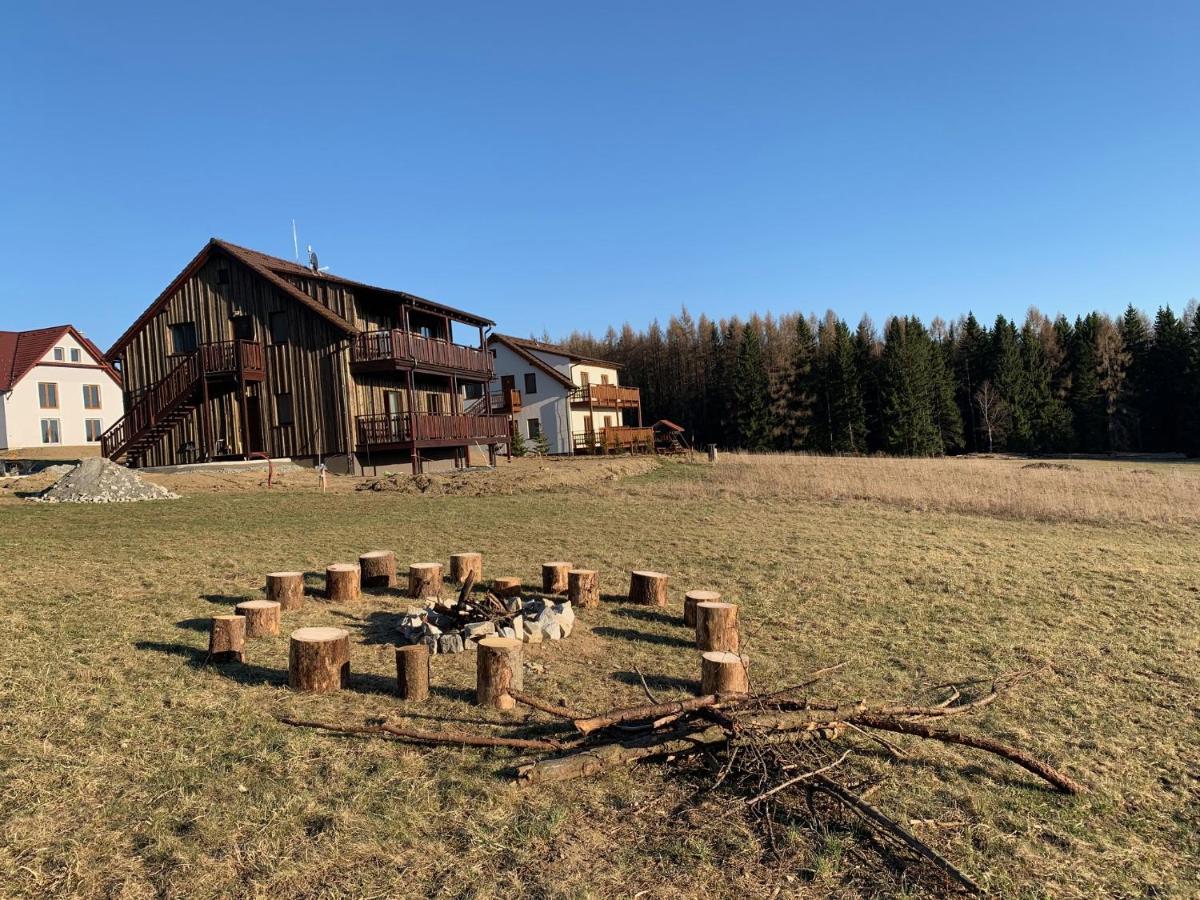 Apartmany Modrinova Archa S Privatni Saunou Vaclavov u Bruntalu Exterior foto