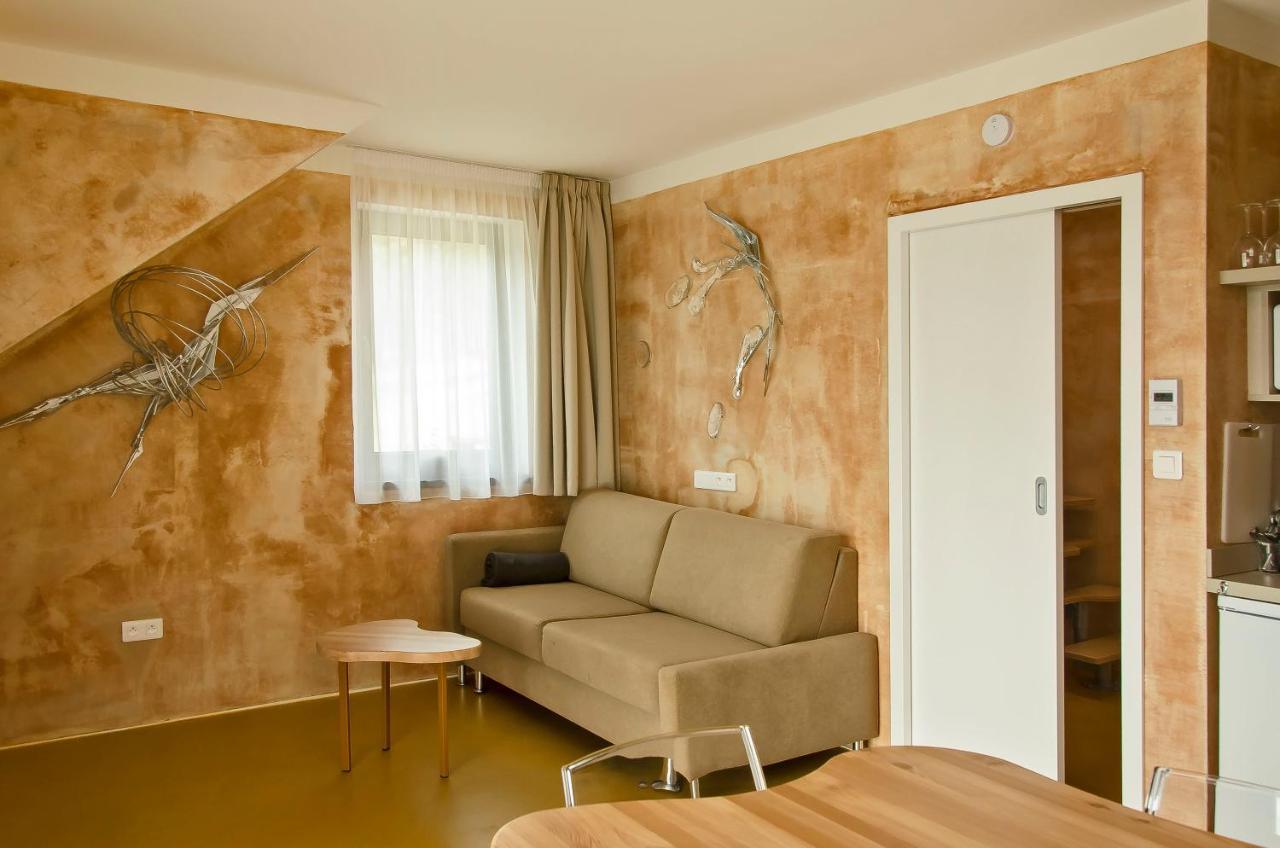 Apartmany Modrinova Archa S Privatni Saunou Vaclavov u Bruntalu Exterior foto